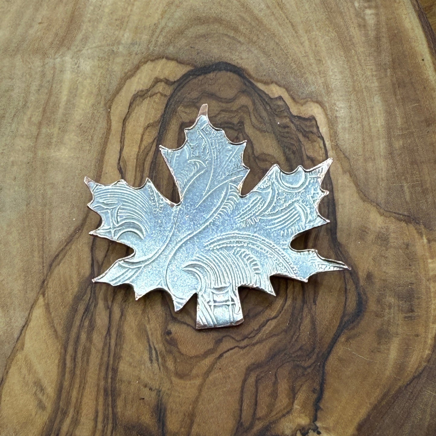 Maple Leaf Pin