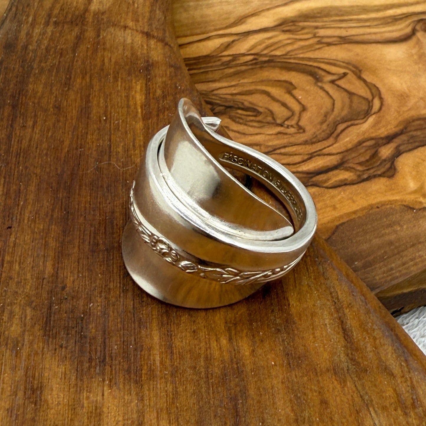 Saddle Ring