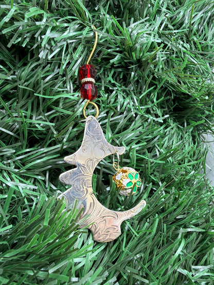 Silver tree ornament with ball