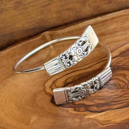 Adjustable wrap silver plated bracelet bangle