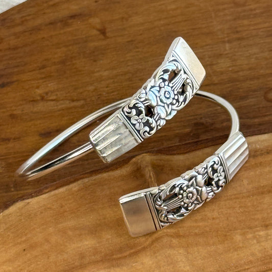 Adjustable wrap silver plated bracelet bangle