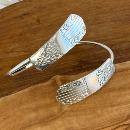 Adjustable wrap silver plated bracelet bangle