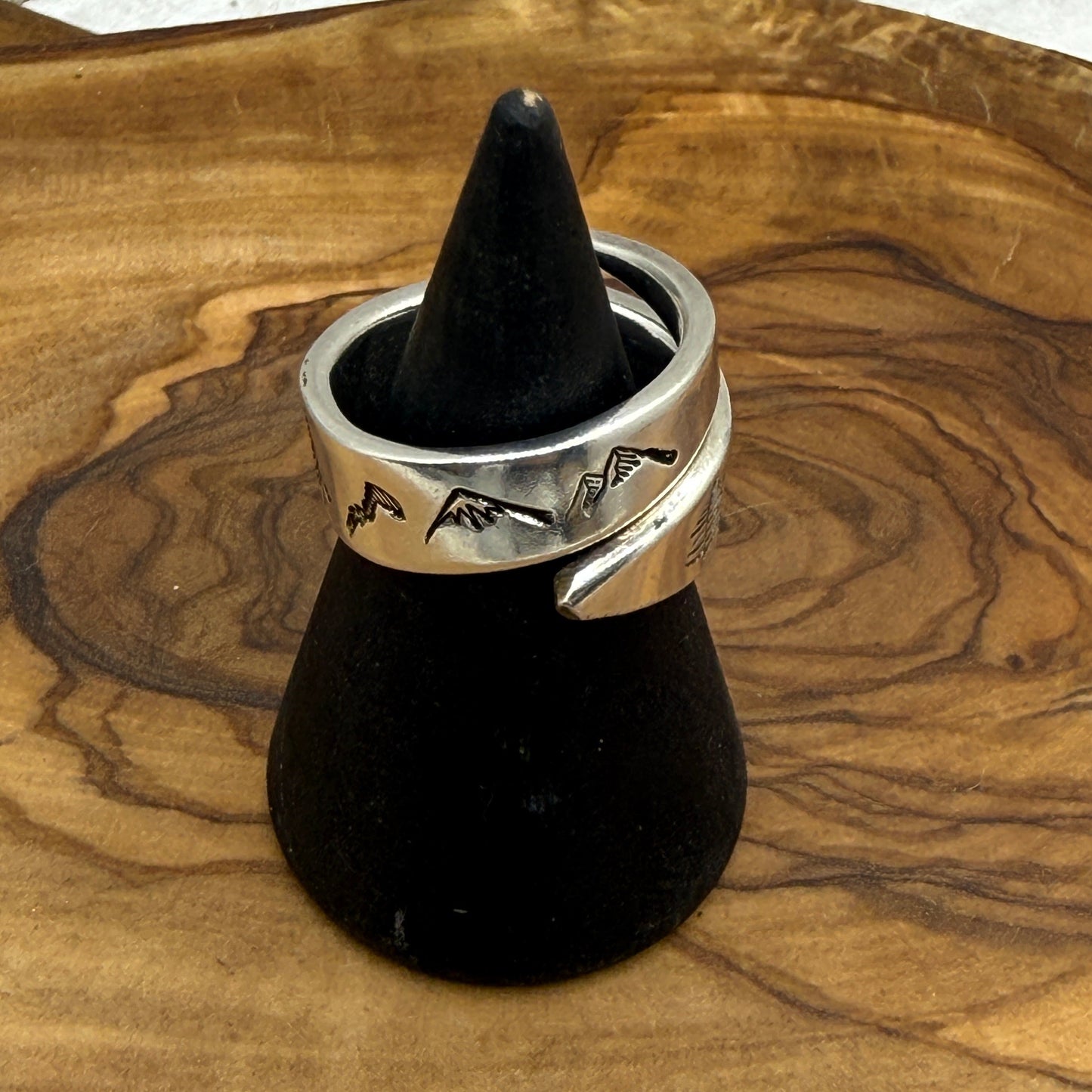 Serving Fork Tine Ring With Mountains and Trees