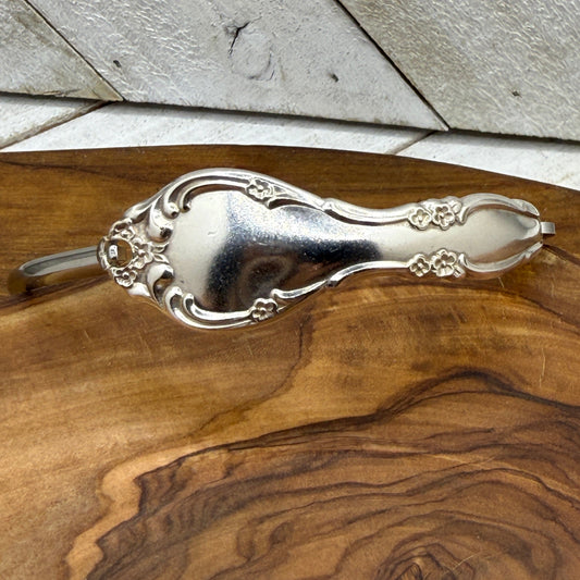 Hook Tension Bracelet