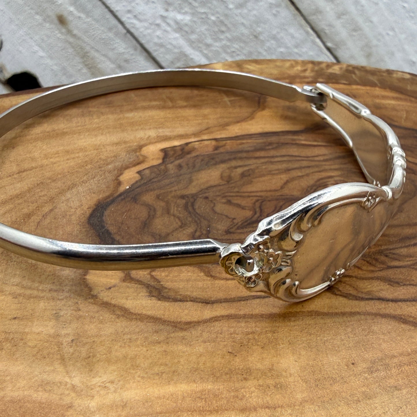 Hook Tension Bracelet