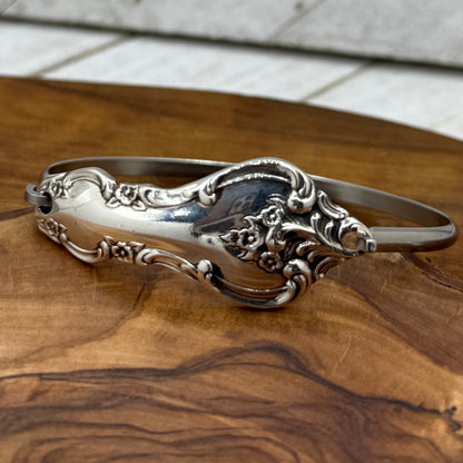 Hook Tension Bracelet
