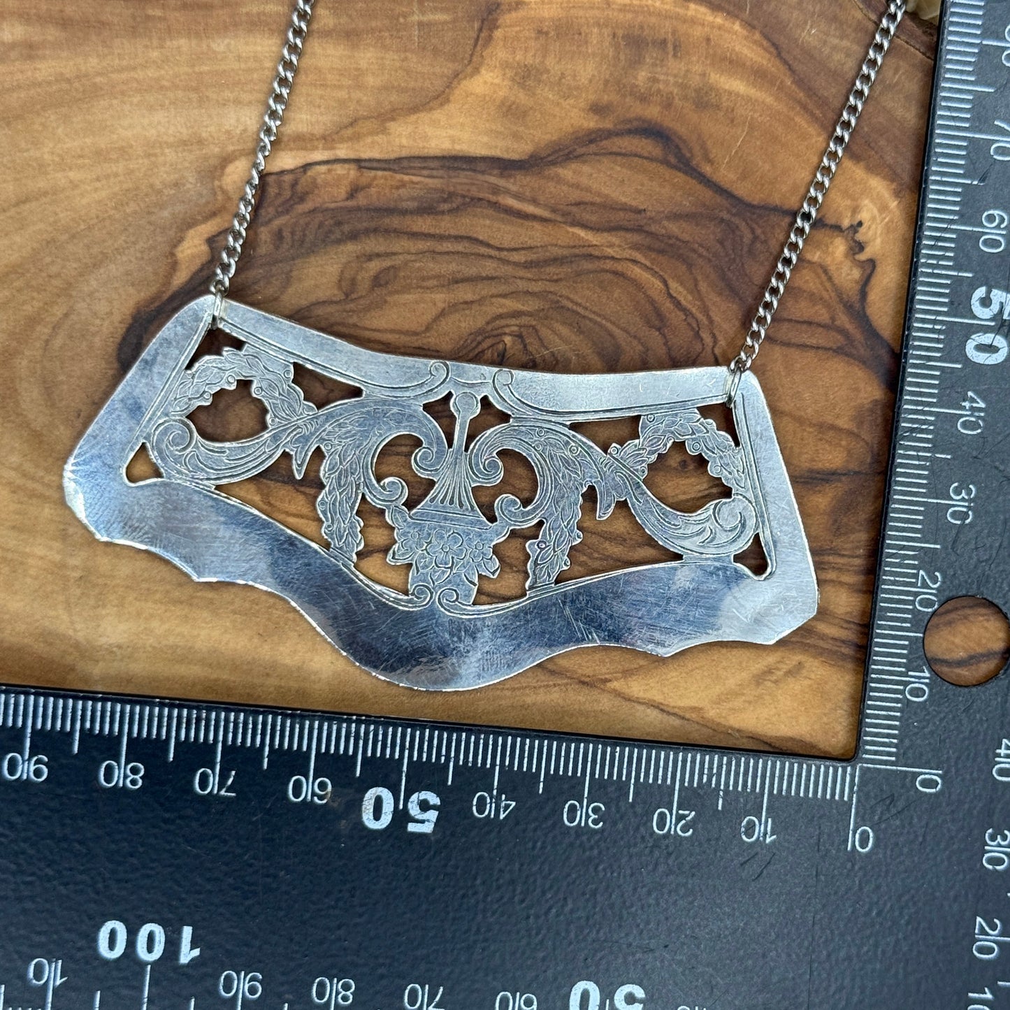 Silver Tray Border Necklace
