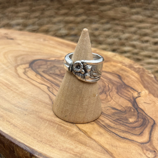 Daffodil Spoon Ring
